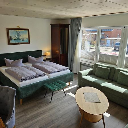 Hotel Pension Loose Borkum Bagian luar foto