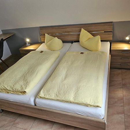 Hotel Pension Loose Borkum Bagian luar foto