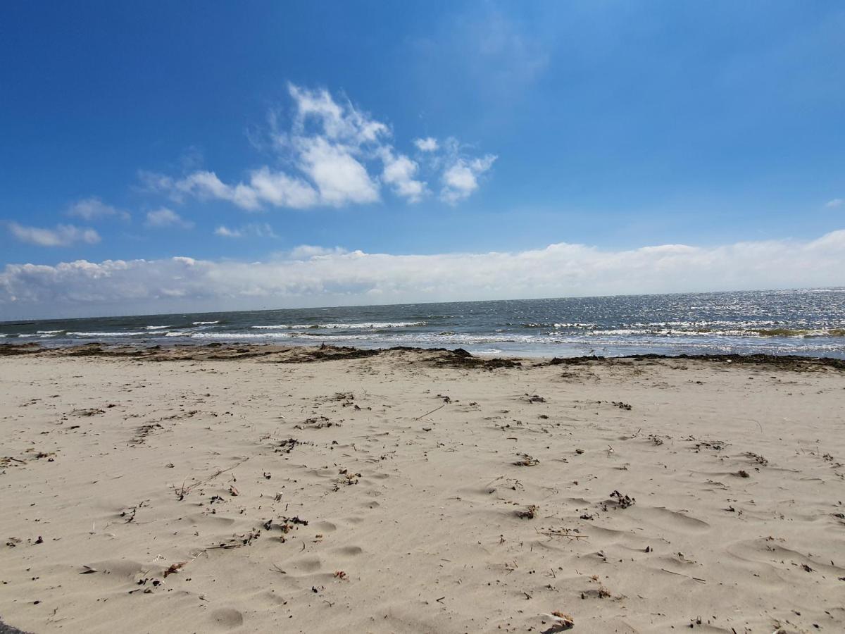 Hotel Pension Loose Borkum Bagian luar foto