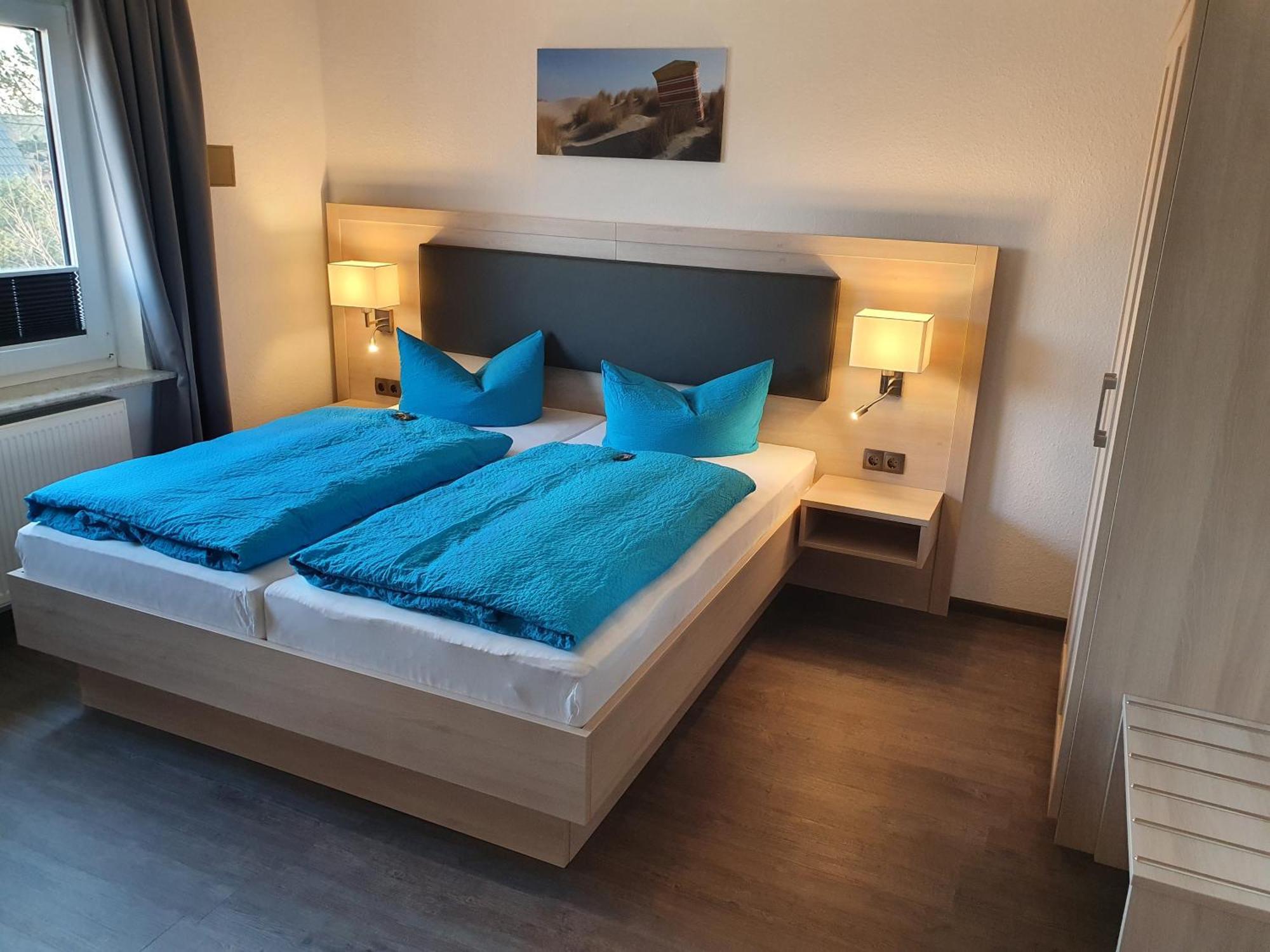 Hotel Pension Loose Borkum Bagian luar foto