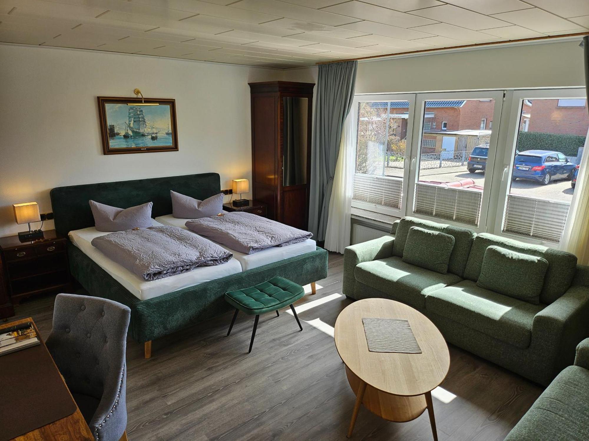 Hotel Pension Loose Borkum Bagian luar foto