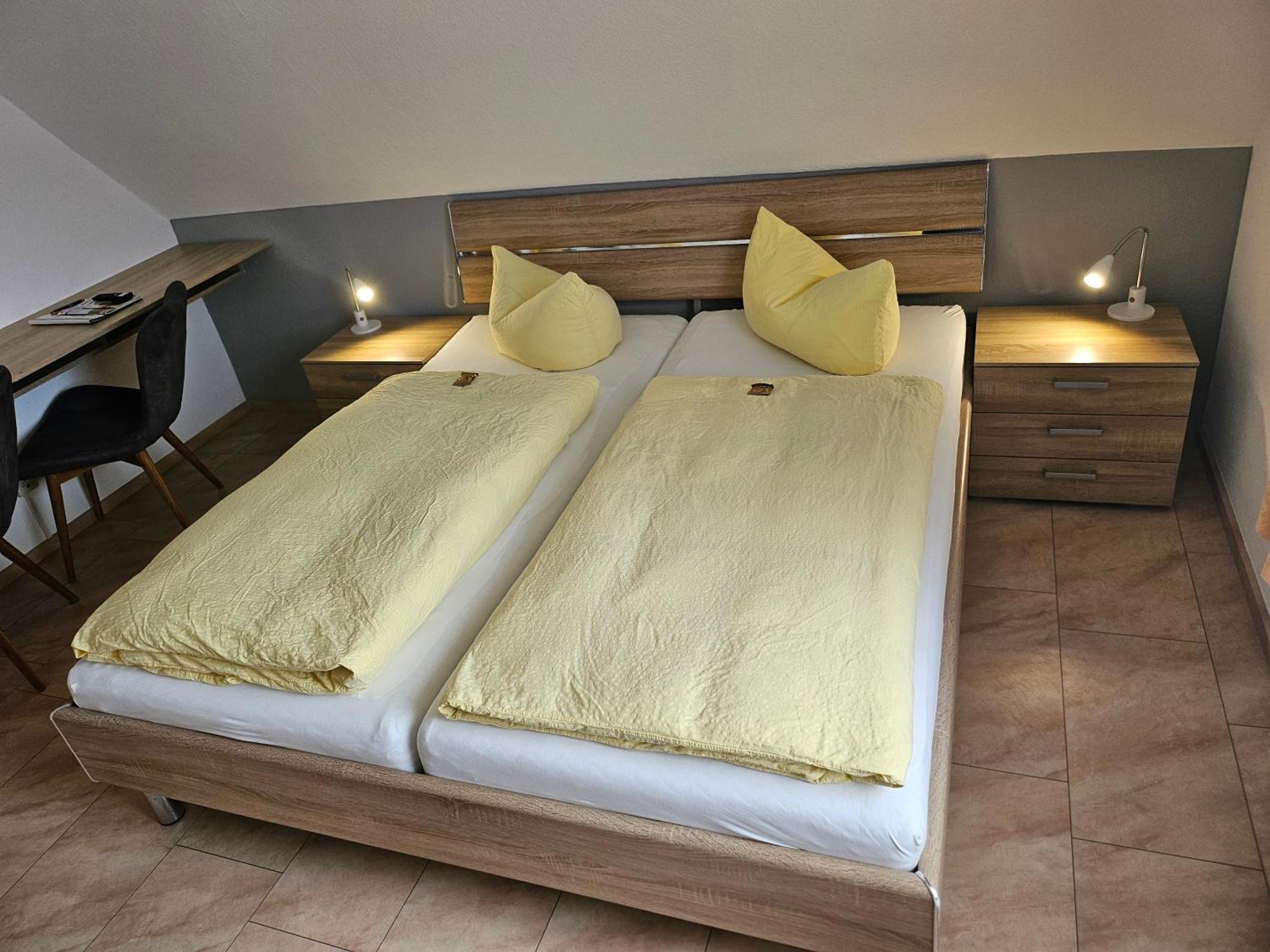 Hotel Pension Loose Borkum Bagian luar foto