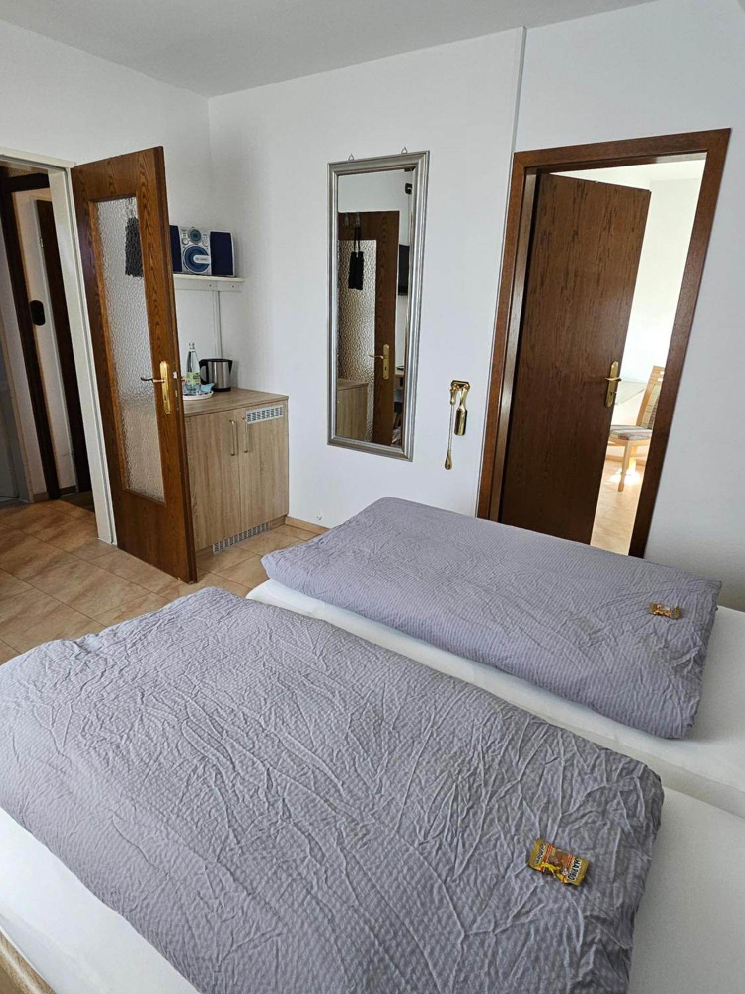 Hotel Pension Loose Borkum Bagian luar foto