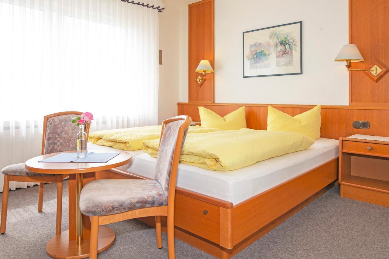 Hotel Pension Loose Borkum Bagian luar foto