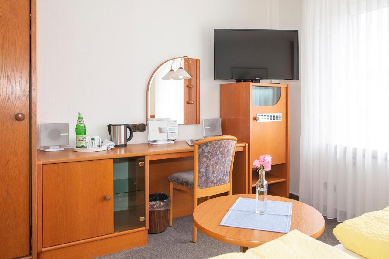 Hotel Pension Loose Borkum Bagian luar foto
